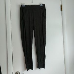 Gap Body pants with pockets